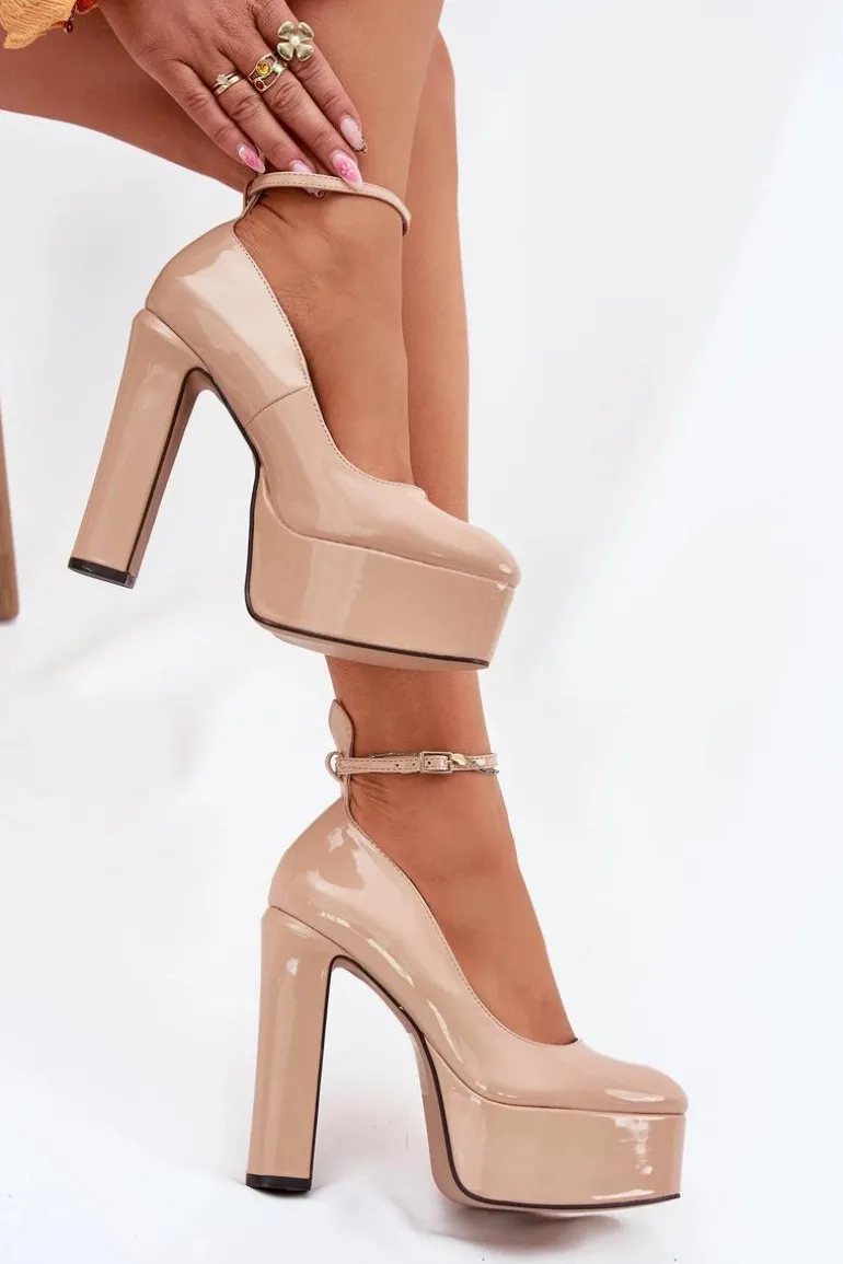 Lakierowane Czółenka Na Wysokim Słupku I Platformie Beżowe Nianka