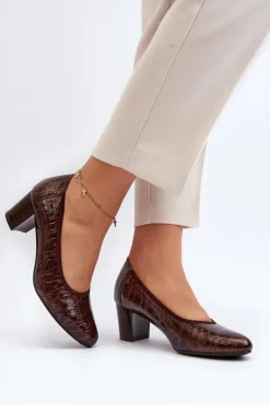 Lakierowane Czółenka Z Tłoczeniem Brązowe Cynania