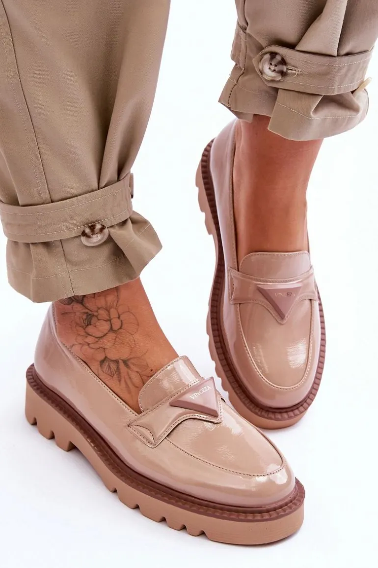 Lakierowane Damskie Mokasyny Na Platformie Z Ozdobą Beżowe Jonett