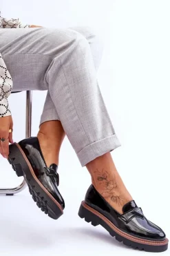 Lakierowane Damskie Mokasyny Na Platformie Z Ozdobą Czarne Jonett