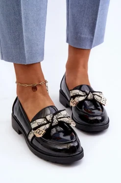 Lakierowane Damskie Półbuty Mokasyny S.Barski HY330A Czarne