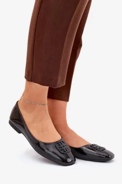 Lakierowane Eleganckie Baleriny Damskie Z Ozdobnym Detalem Vinceza 17377 Czarne