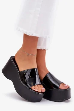 Lakierowane Klapki Damskie Na Platformie I Koturnie Czarne Nellevia