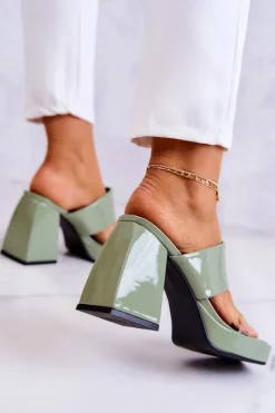 Lakierowane Klapki Na Słupku Zielone Seattle