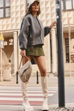 Lakierowane Kozaki Na Masywnej Platformie Z Suwakiem Beżowe Ringo