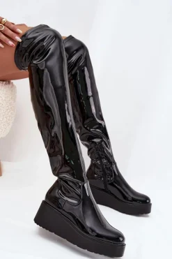 Lakierowane Kozaki Za Kolano Na Platformie I Delikatnym Koturnie Czarne Tavina