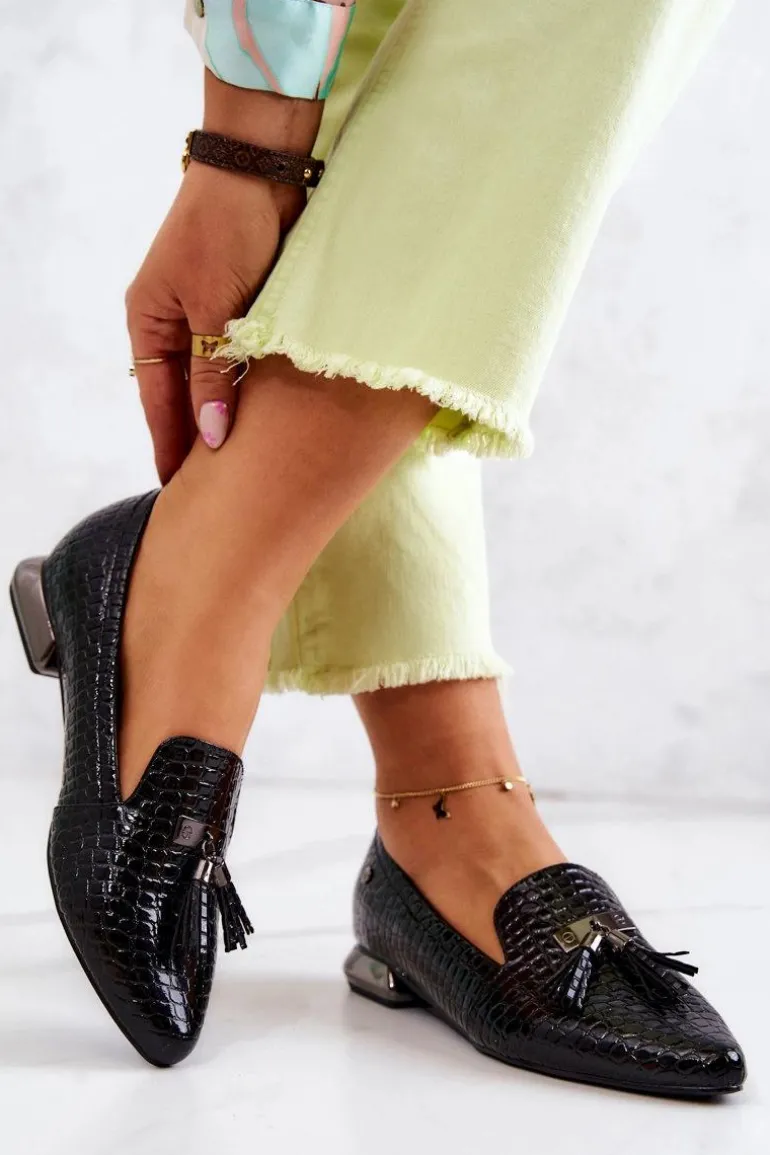 Lakierowane Mokasyny Wzór Krokodyl Z Frędzlami Czarne Pharell