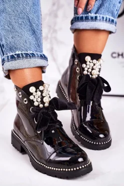 Lakierowane Ocieplane Botki Z Perełkami, Dżetami I Wstążką Czarne Perla