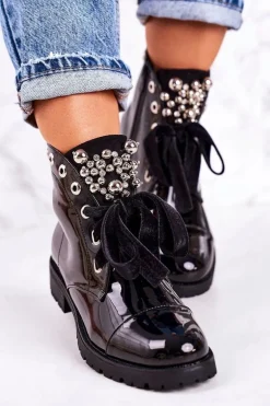 Lakierowane Ocieplane Botki Z Metalowymi Perełkami I Wstążką Czarne Perla