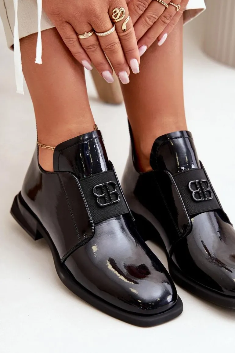 Lakierowane Półbuty Damskie Wsuwane Ze Skóry Naturalnej Czarne Vinceza 91120