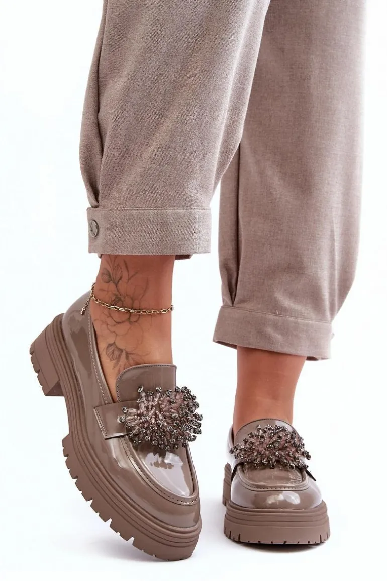 Lakierowane Półbuty Damskie Zdobione Beżowe Annella