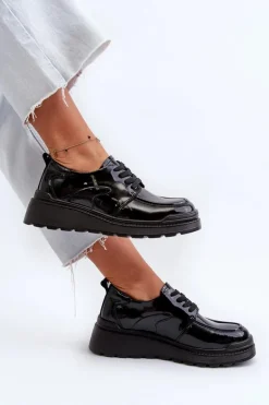 Lakierowane Półbuty Damskie Skóra Naturalna Czarne Scadaria