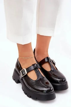Lakierowane Półbuty Damskie Z Klamrą Na Platformie I Płaskim Obcasie Czarne Venda