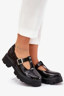 Lakierowane Półbuty Damskie Z Klamrą Na Platformie I Płaskim Obcasie Czarne Venda