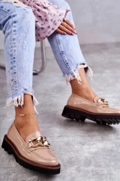 Lakierowane Półbuty Loafery Na Platformie Beżowe Reidun