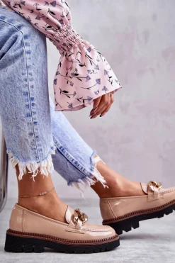 Lakierowane Półbuty Loafery Na Platformie Beżowe Reidun