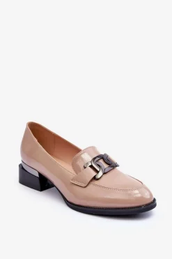 Lakierowane Półbuty Mokasyny Na Obcasie Beżowe Sakina