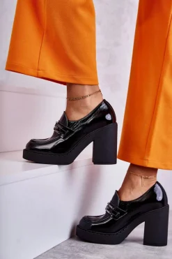 Lakierowane Półbuty Na Masywnym Słupku Czarne Lemar Jaime