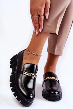 Lakierowane Półbuty Z Łańcuszkiem Czarne Anne