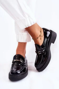 Lakierowane Półbuty Ze Srebrną Ozdobą Czarne Lemar Hestill