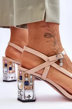 Lakierowane Sandałki Na Ozdobnym Słupku D&A CR-232 Beżowe