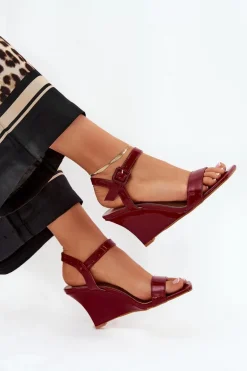 Lakierowane Sandały Damskie Na Koturnie Bordowe Vliraya