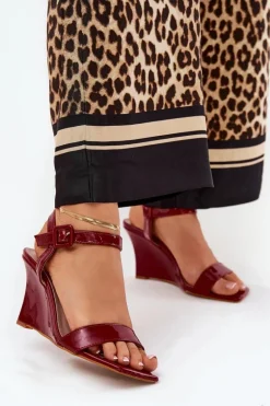 Lakierowane Sandały Damskie Na Koturnie Bordowe Vliraya