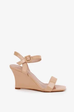 Lakierowane Sandały Damskie Na Koturnie Nude Vliraya