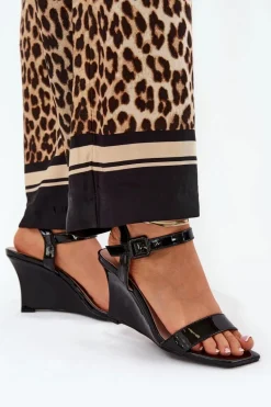 Lakierowane Sandały Damskie Na Koturnie Czarne Vliraya