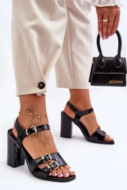 Lakierowane Sandały Na Obcasie S.Barski 80-3 Czarne