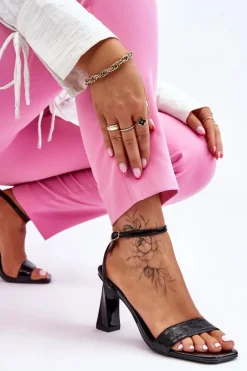 Lakierowane Sandały Na Obcasie Czarne Owen