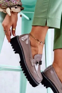 Lakierowane Skórzane Półbuty Z Ozdobą Jasnobrązowe Adison