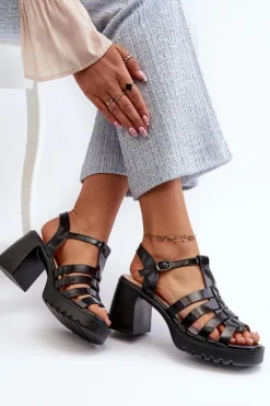 Lakierowane Skórzane Sandały Damskie Na Słupku Vinceza 66621 Czarne