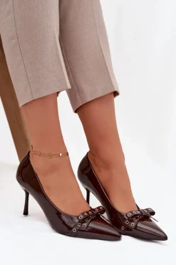 Lakierowane Szpilki Z Kokardką Czekoladowe Janisse