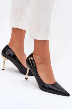 Lakierowane Szpilki Ze Złotą Klamrą Czarne Mivira