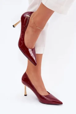 Lakierowane Szpilki Ze Złotą Klamrą Bordowe Mivira