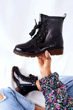 Lakierowane Workery Ocieplane Czarne Lomess