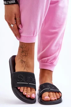 Lekkie Damskie Klapki Z Napisem Czarne Merry