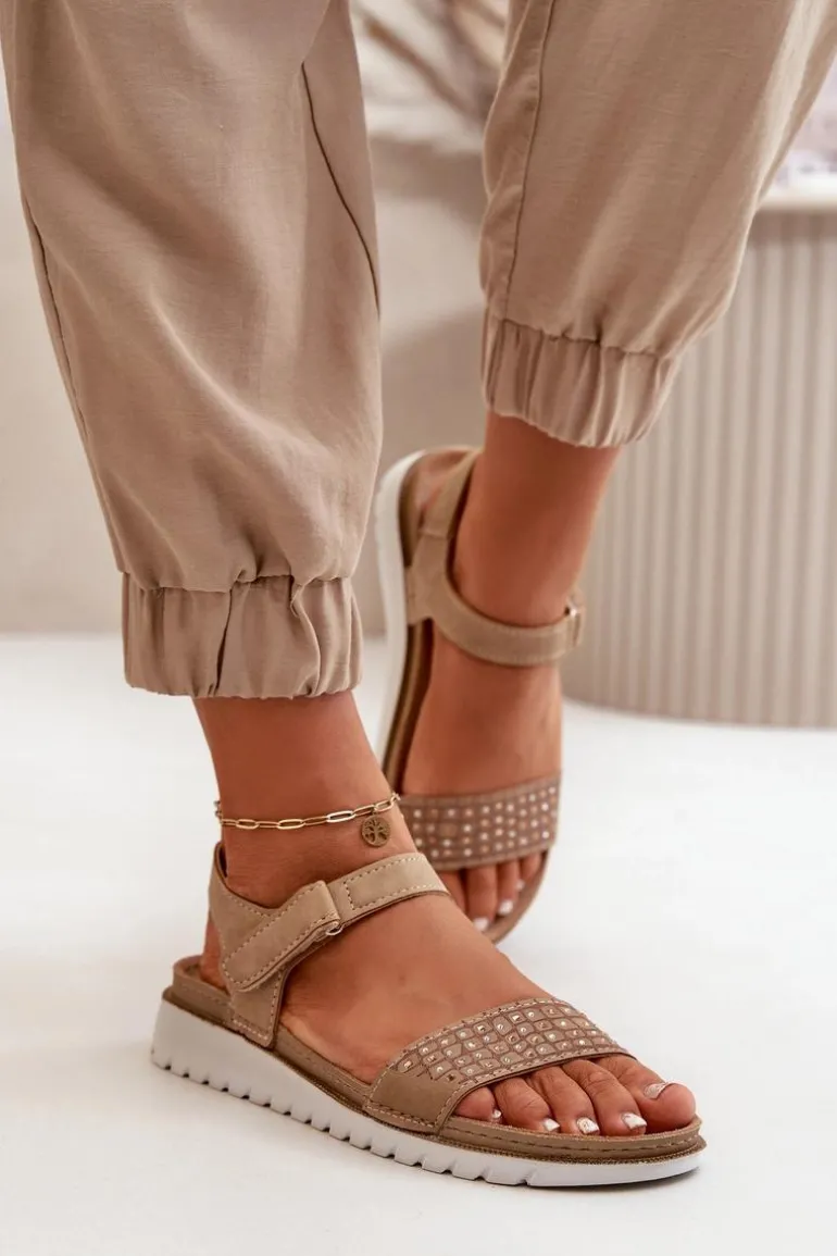 Lekkie I Wygodne Zdobione Sandały Damskie Na Rzep Ciemnobeżowe Inblu CN000039