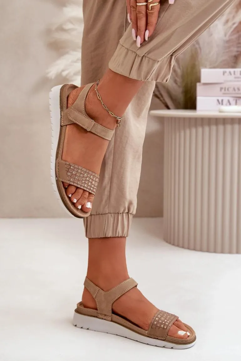 Lekkie I Wygodne Zdobione Sandały Damskie Na Rzep Ciemnobeżowe Inblu CN000039