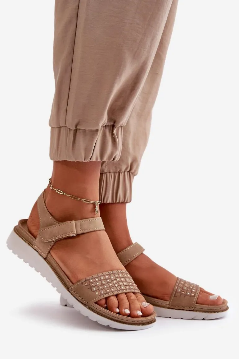 Lekkie I Wygodne Zdobione Sandały Damskie Na Rzep Ciemnobeżowe Inblu CN000039