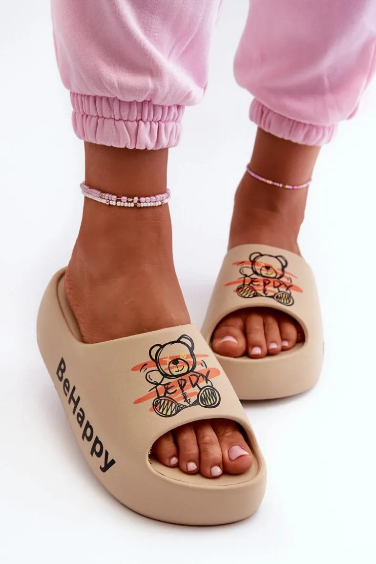 Lekkie Klapki Damskie Na Grubej Podeszwie Z Misiem Piankowe Ciemnobeżowe Serefina