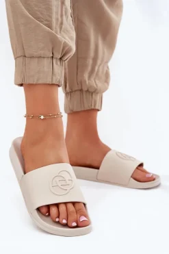 Lekkie Klapki Damskie Z Ozdobnym Tłoczeniem Beżowe Isarisa