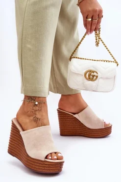 Lekkie Klapki Na Masywnej Platformie Beżowe Good Vibe