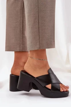 Lekkie Klapki Na Słupku Z Eko Skóry Czarne Kacaria