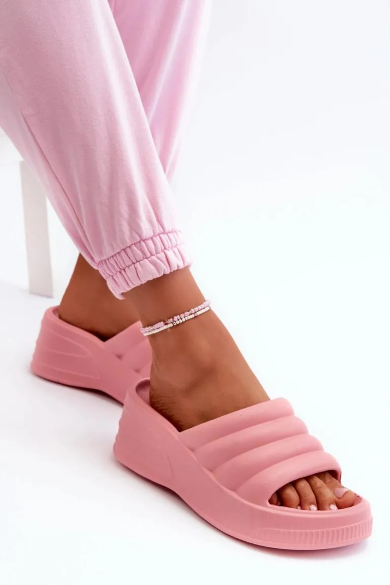 Lekkie Piankowe Klapki Damskie Na Koturnie I Platformie Różowe Tendrea