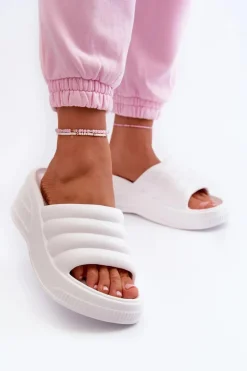 Lekkie Piankowe Klapki Damskie Na Koturnie I Platformie Białe Tendrea