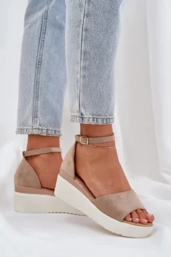 Lekkie Sandały Na Platformie I Delikatnym Koturnie Ciemnobeżowe Gillifia