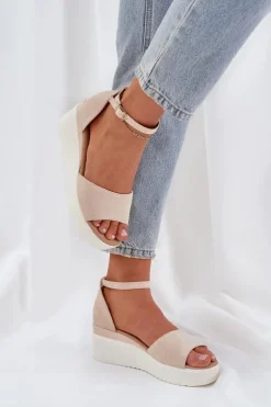 Lekkie Sandały Na Platformie I Delikatnym Koturnie Jasnobeżowe Gillifia