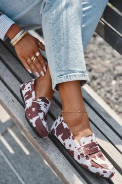 Loafersy Mokasyny Damskie Płaskie W Łaty Brązowo-Białe Roseline